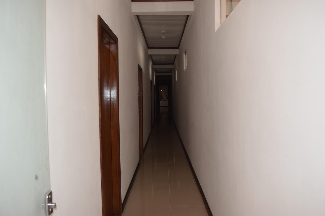 Hotel Lux Valente Bagian luar foto